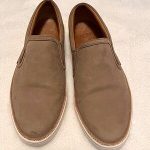Ugg slip on sneaker
